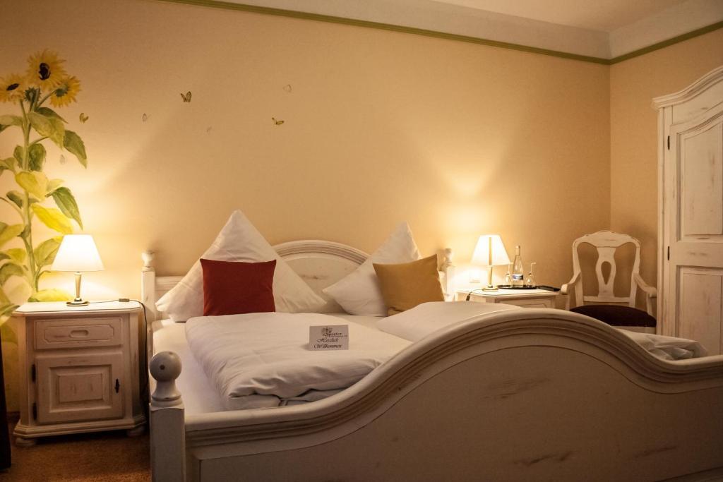 Hotel Speeter Weisenheim am Berg Pokoj fotografie