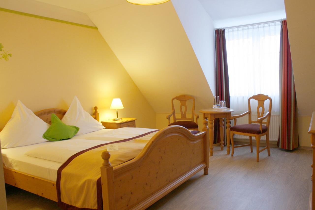 Hotel Speeter Weisenheim am Berg Exteriér fotografie