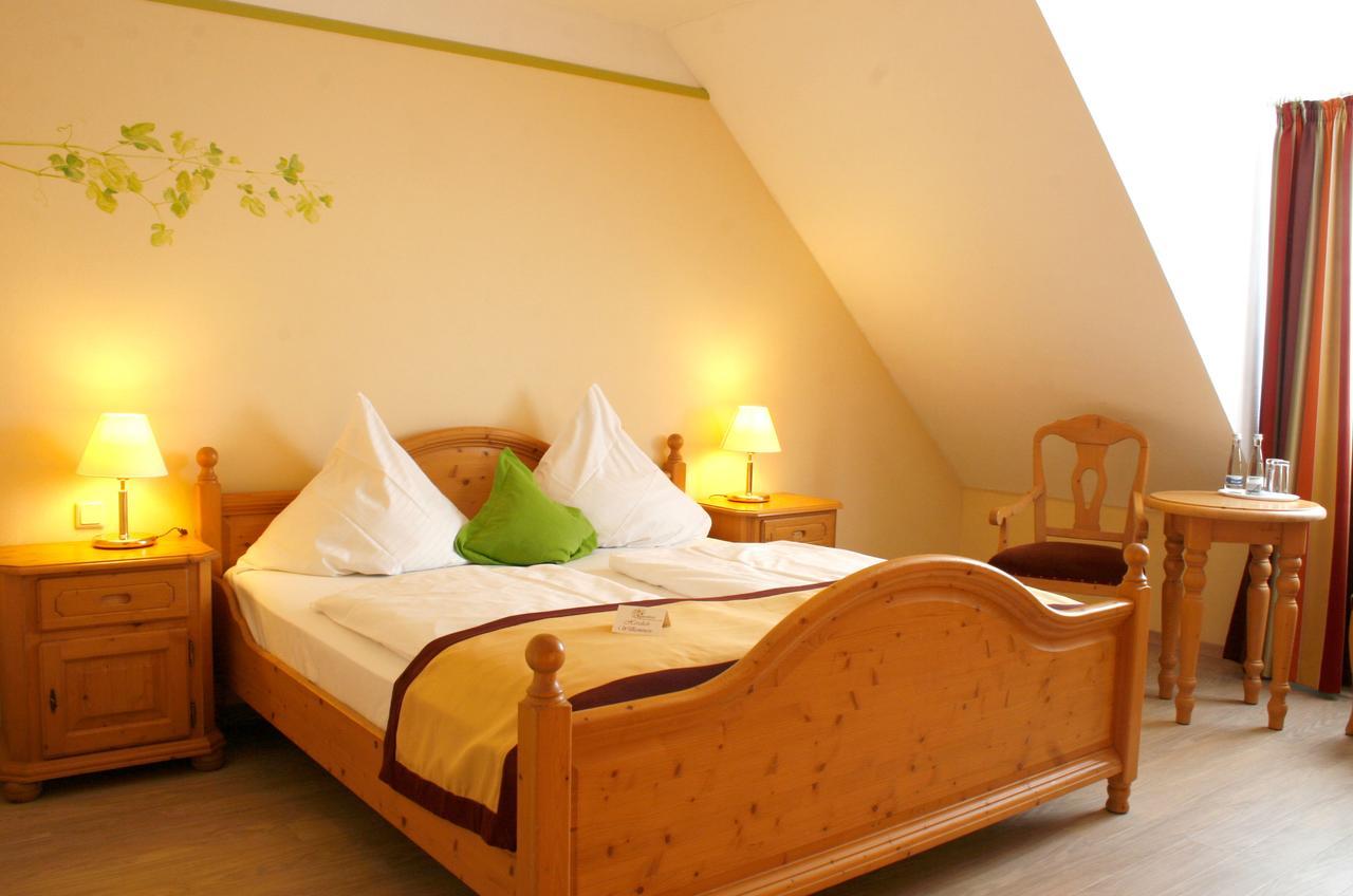Hotel Speeter Weisenheim am Berg Exteriér fotografie
